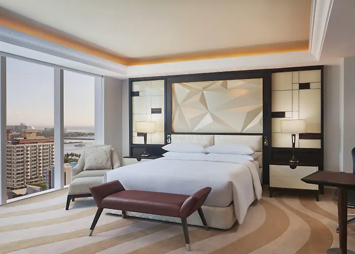Sheraton Bay Hotel